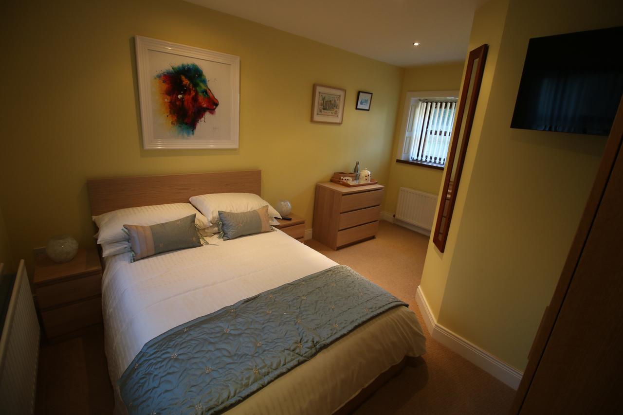 Feetnpaws Bed & Breakfast Portaferry Exterior photo